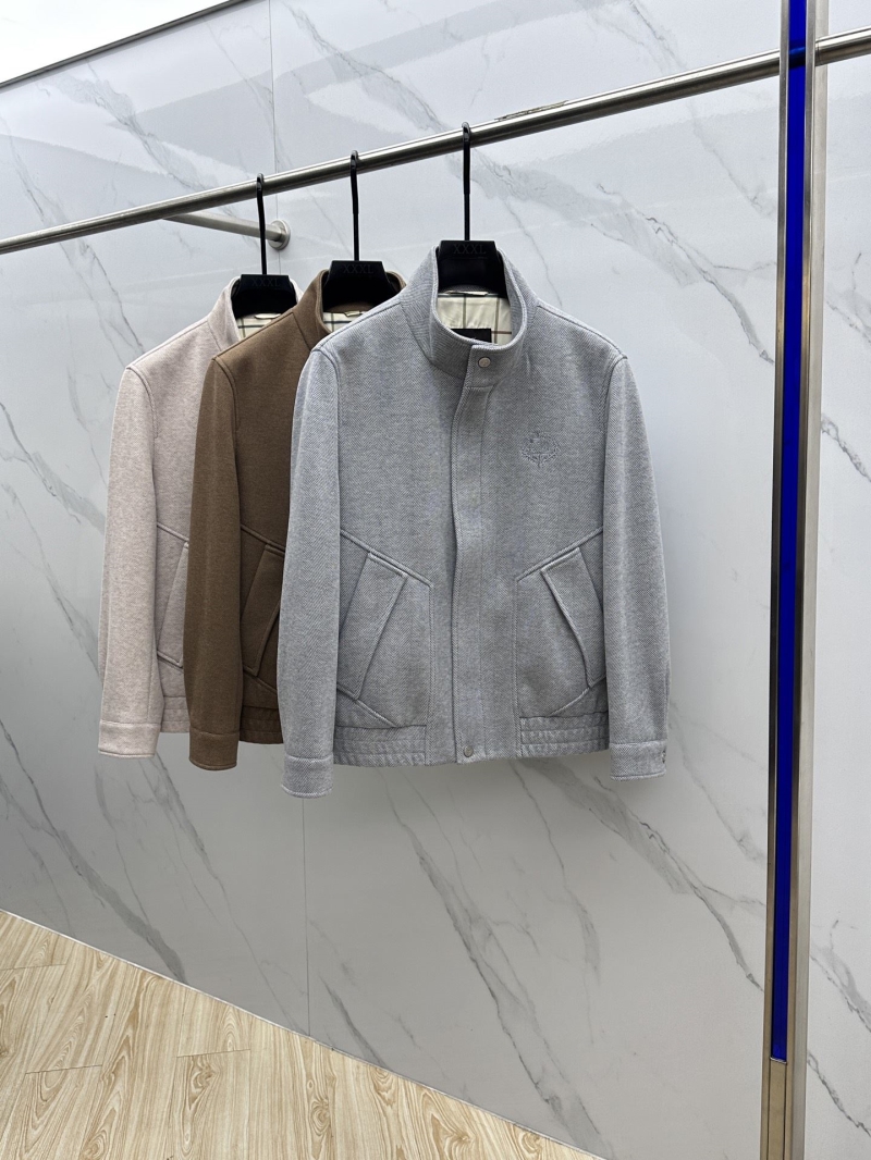 L0r0 P1ana outwear